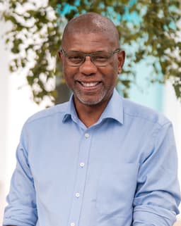 Zola Mzimba